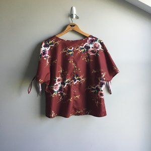 ⚪ 3/$15 SHEIN burgundy floral cold shoulder top